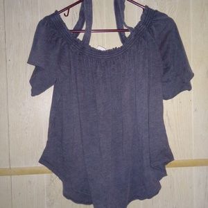 Grey hanging shoulder shirt